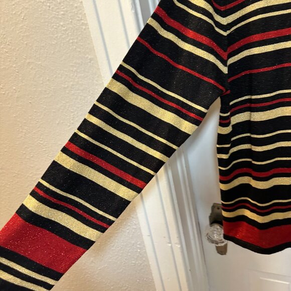 Alfred Dunner Vintage Women's Black, Gold and Red Silk Blend Lightweight Sweater - Picture 4 of 6